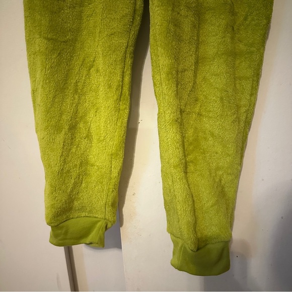 NWT The Grinch Dr Seuss Christmas Oneies Family Sleepwear Women L unisex - Picture 5 of 14